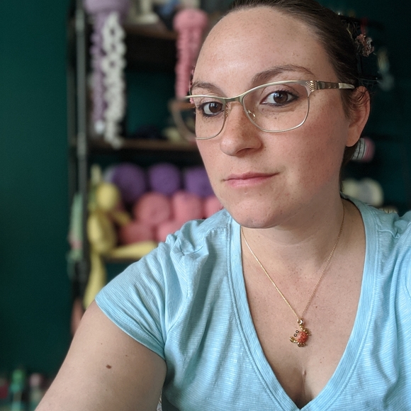 Meet your Posher, Corinne - Picture 5 of 8